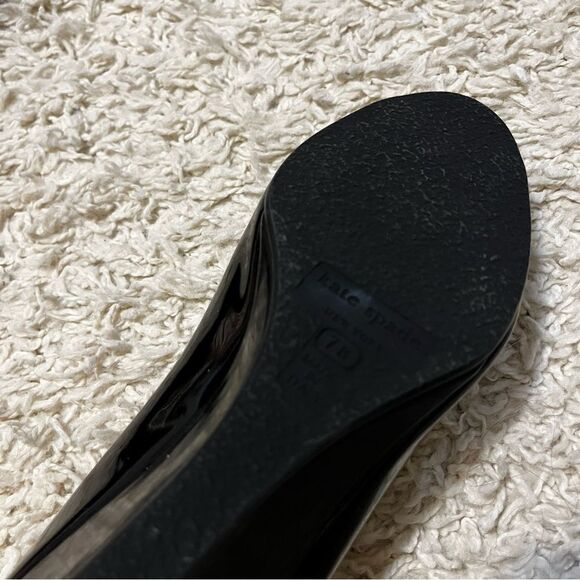 Kate Spade Black Bow Wedge size 7B - Picture 9 of 14